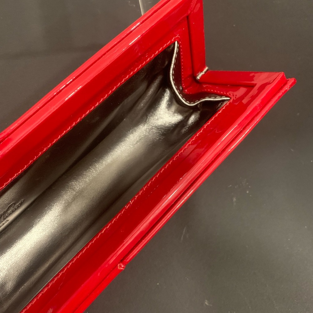 Roger Vivier Tube Clutch Vintage Patent Red - Picture 5 of 10
